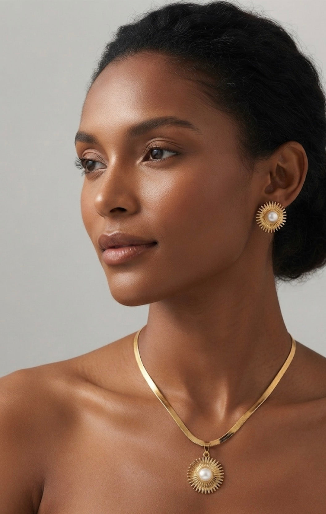 Celestial Radiance Pearl Necklace, Pendant and Earring Set