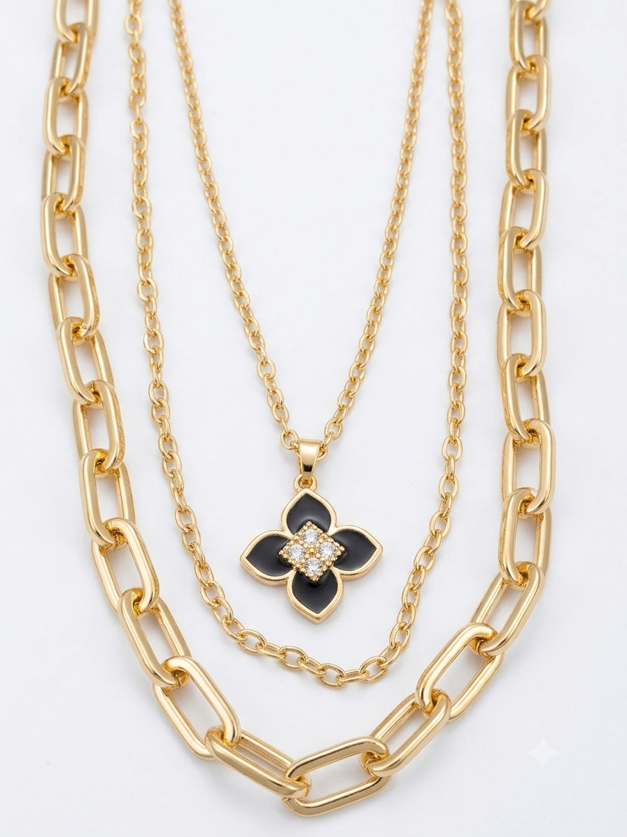 Black Clover Pendant & Chunky Layered Necklace