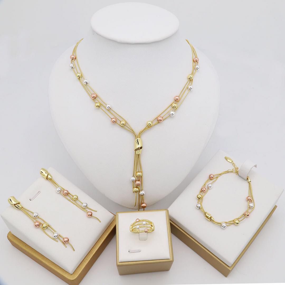 Hamina elegant golden pearl set