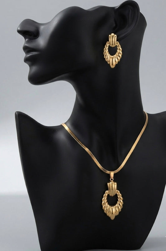 Elegant Gold-Tone Stainless Steel Statement Jewelry Set