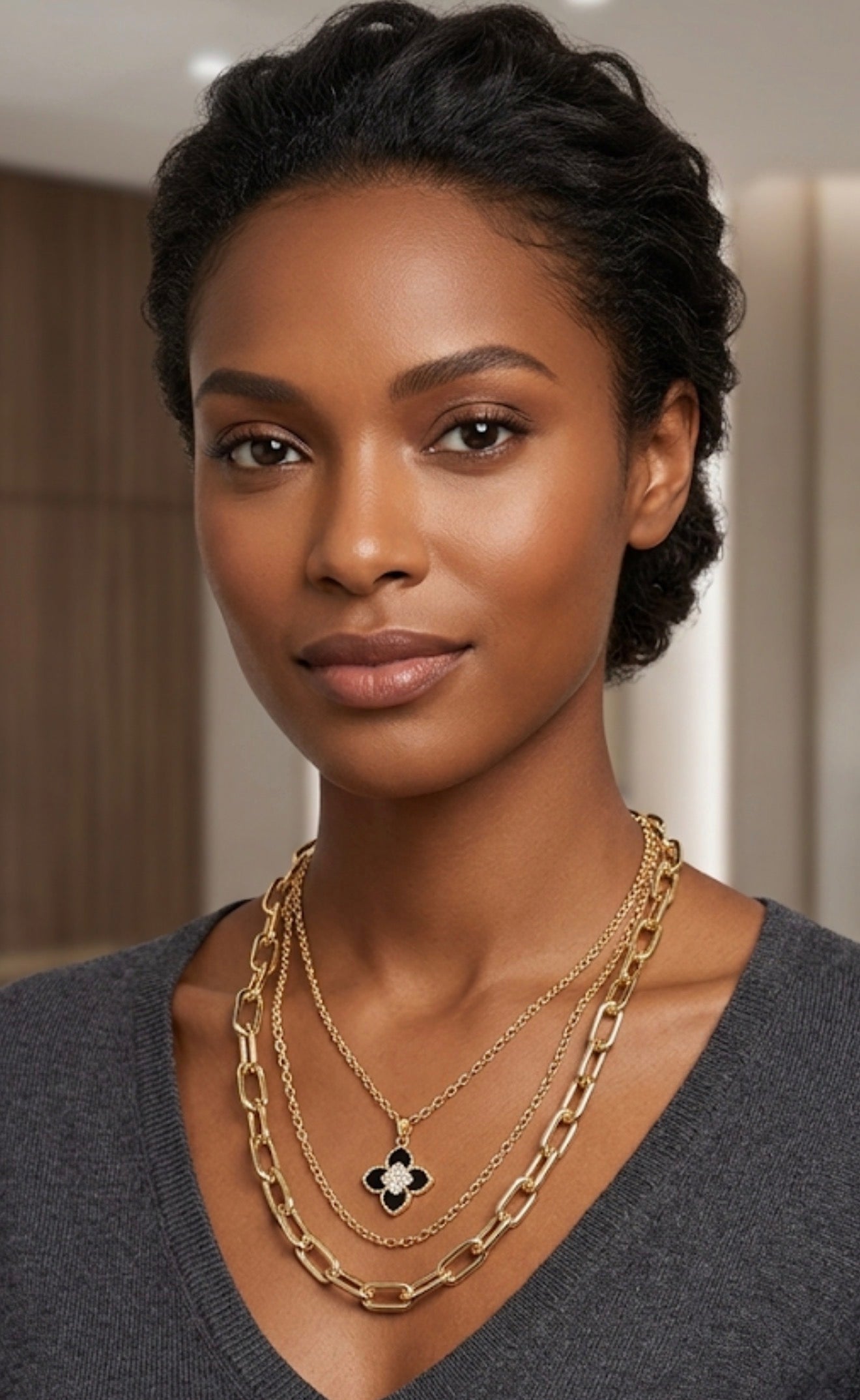 Black Clover Pendant & Chunky Layered Necklace