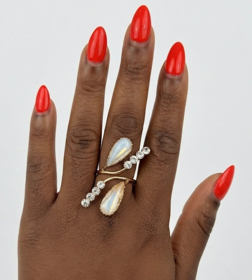 The Eclipse Dual-Drop Statement Ring