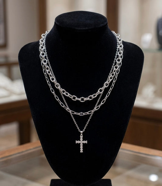Layered Necklace Silver Cross Pendant – Elegant Statement Piece