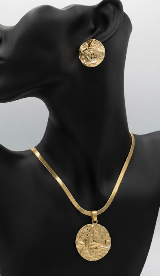 Golden Textured Disc Pendant & Earring Set