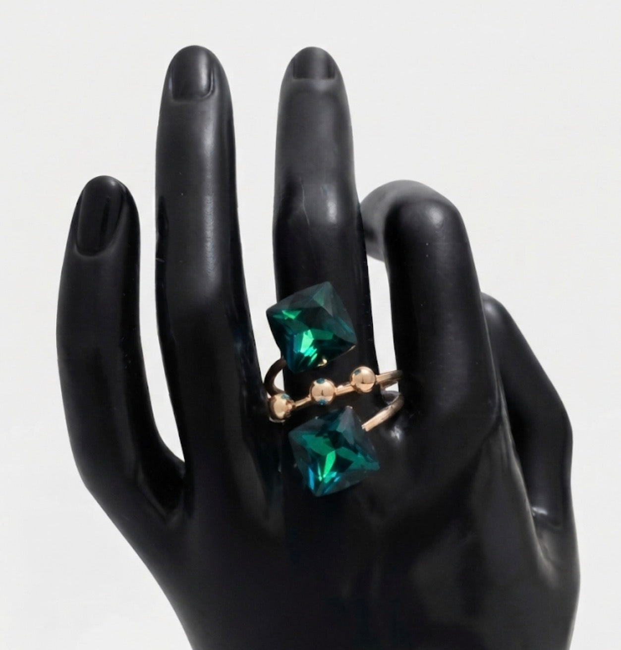 Dual Crystal Geometric Wrap Ring