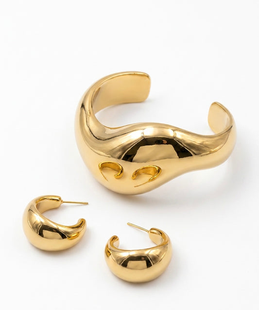 Sculptural Gold-Tone Cuff and Chunky Earring & Bangle Set.