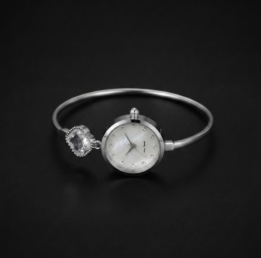Elegant Crystal Clover Petal Bangle Watch