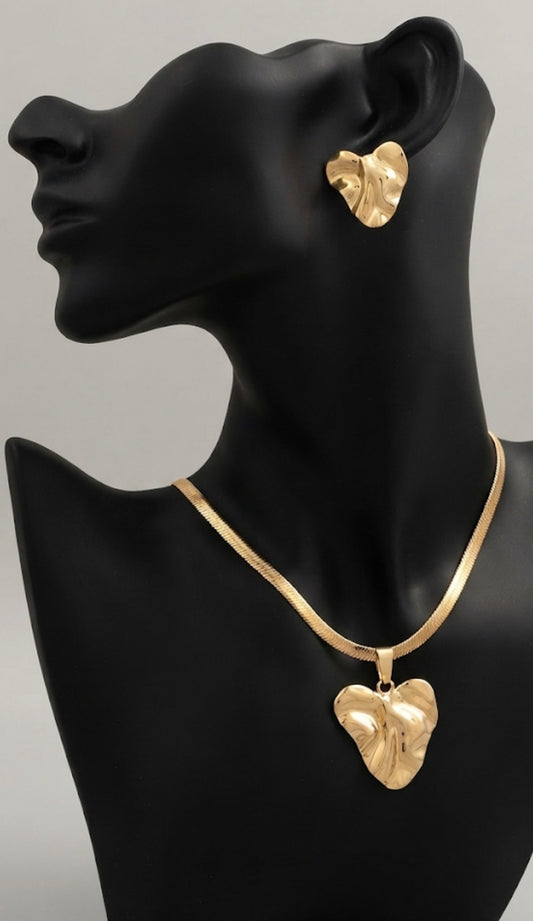Gold-Tone Organic Heart Pendant Necklace with matching Earrings