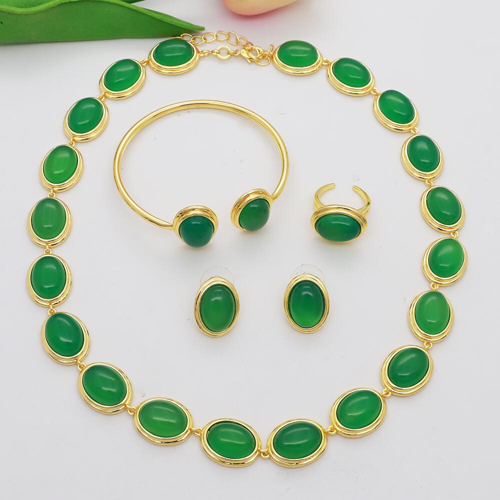 Kendra Timeless Elegant Jewellery Set