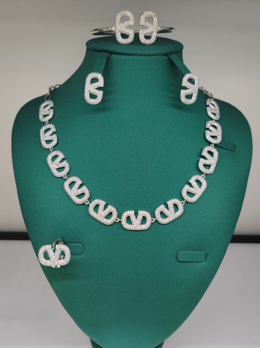 Floreda Vlogo Inspired Rhinestone Jewellery