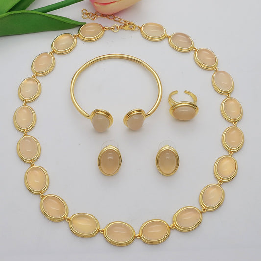 Kendra Timeless Elegant Jewellery Set